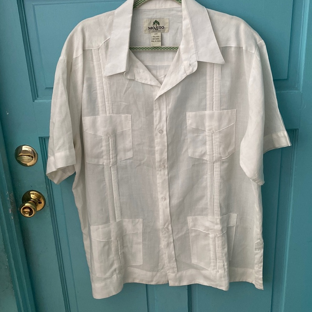 BLOW OUT SALE!
Men’s plus size Mojito guayabera sh.  sl. shirt. Dry cleaners